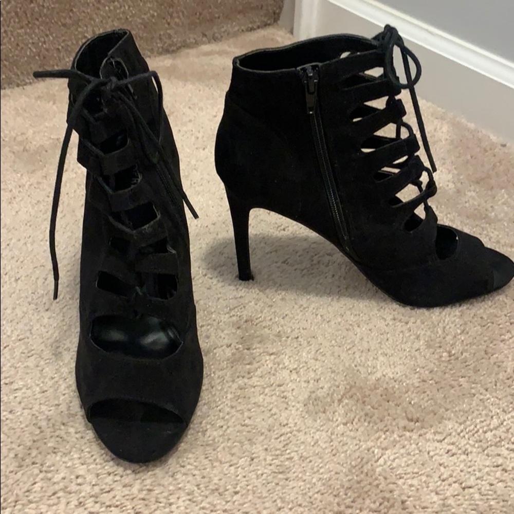 Express dressy sandals